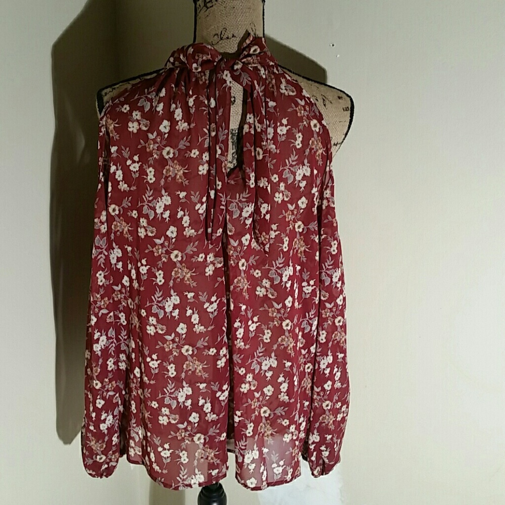 Mock Neck Floral Chiffon Tunic - Picture 4 of 4